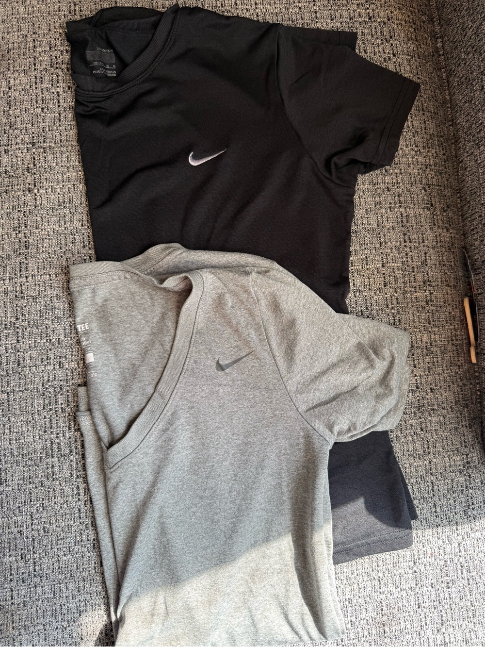 Nike Short Sleeve Dri-FIT Tees - Black & Heather Gray